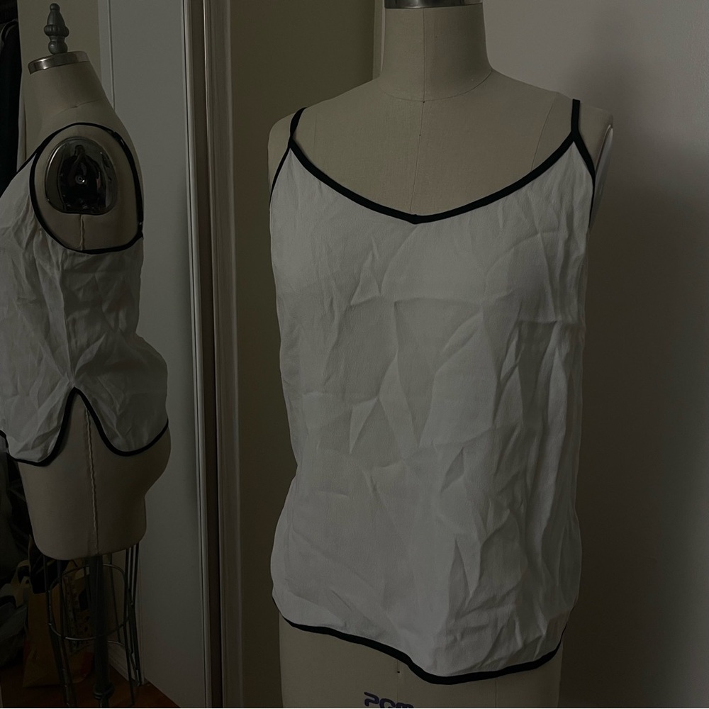 Forever 21 White flowy tank top with black trim, small flaw on back, Size M